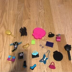 Monster High Doll Accessory Bundle Brush Lot Purse Bag Decomposition Book Guitar